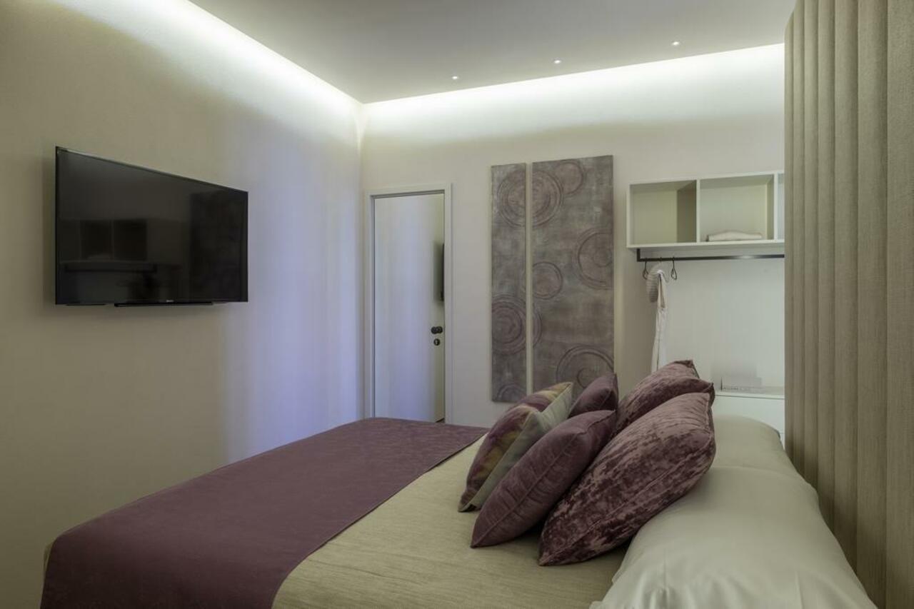 Room 230 Roma Luxury Suites Buitenkant foto