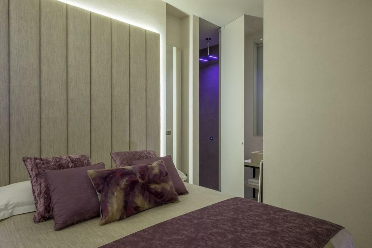 Room 230 Roma Luxury Suites Buitenkant foto