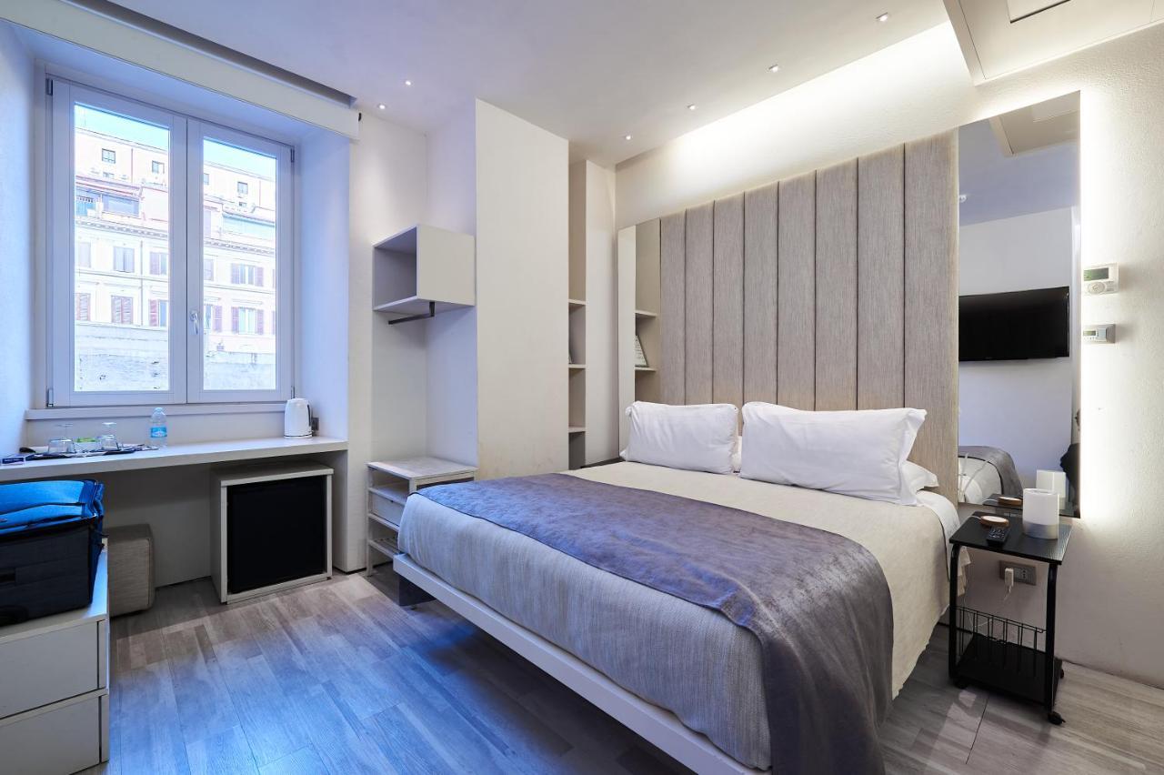 Room 230 Roma Luxury Suites Buitenkant foto