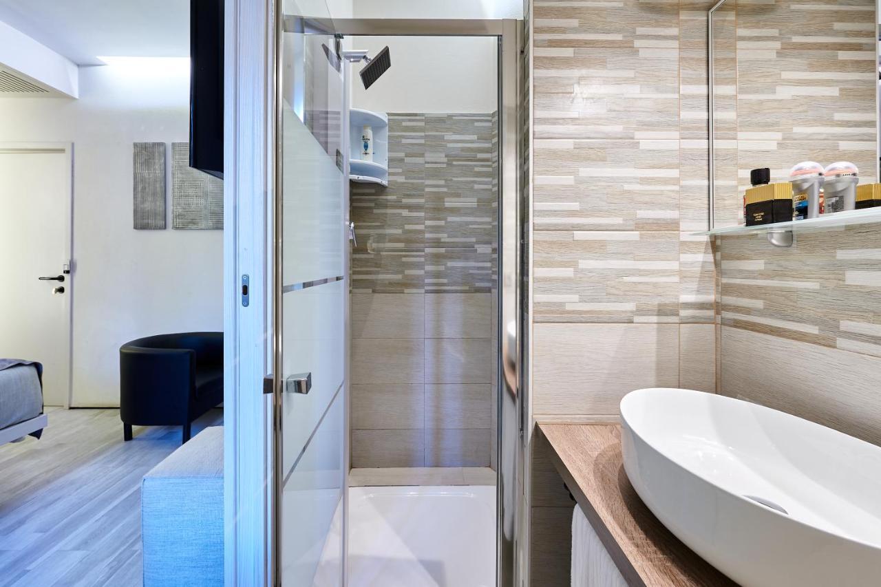 Room 230 Roma Luxury Suites Buitenkant foto