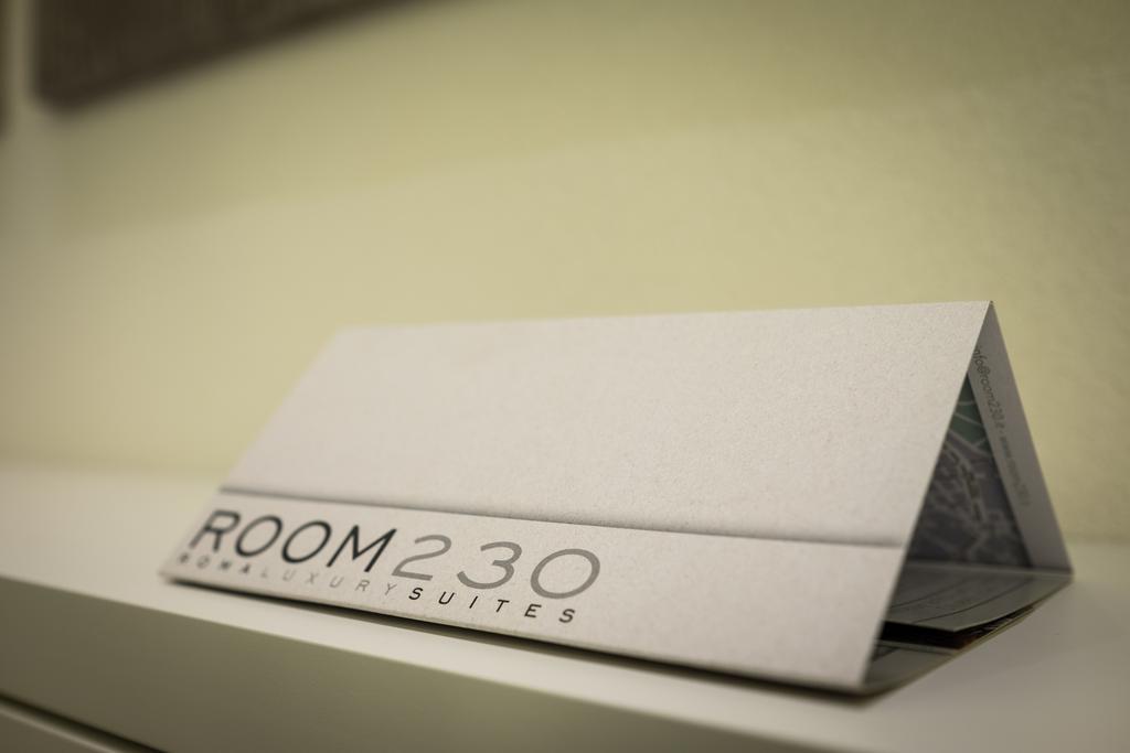 Room 230 Roma Luxury Suites Kamer foto
