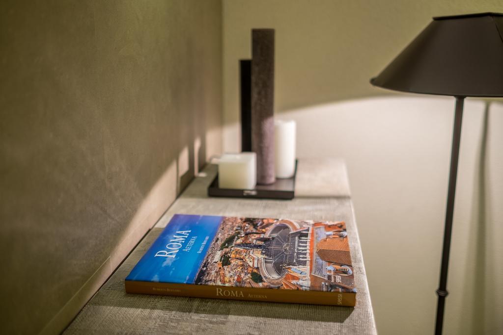 Room 230 Roma Luxury Suites Kamer foto