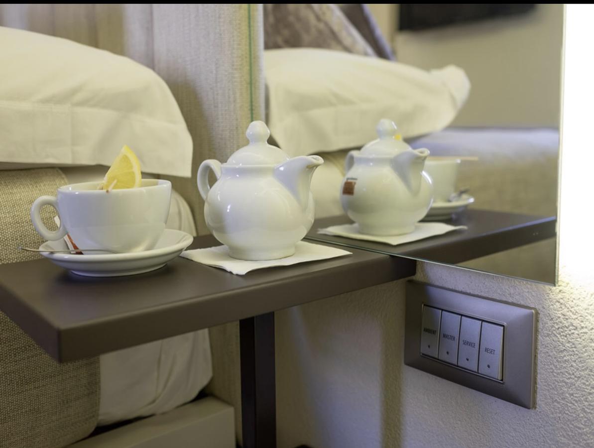 Room 230 Roma Luxury Suites Buitenkant foto